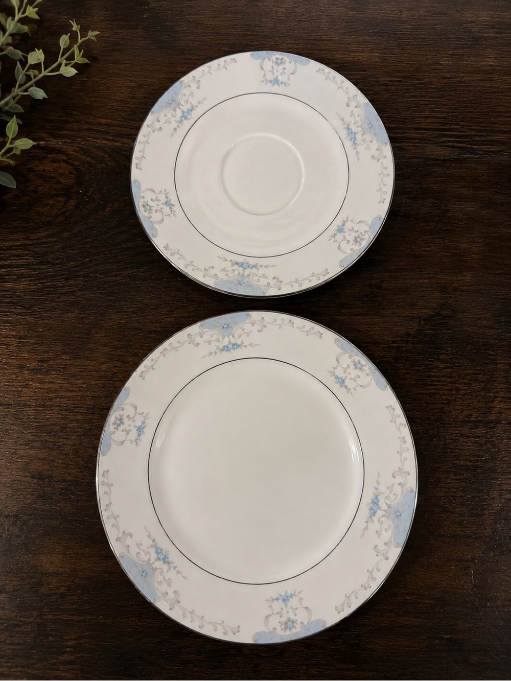 Fashion Royale Heirloom M-5915 Japan Saucer & Bread Plate Set of 2